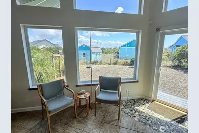 425 N Portal Loop SW, Ocean Shores, WA 98569 - Photo 6
