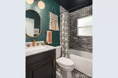 4456 46th Avenue SW, Seattle, WA 98116 - Photo 16