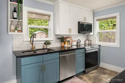 4456 46th Avenue SW, Seattle, WA 98116 - Photo 12