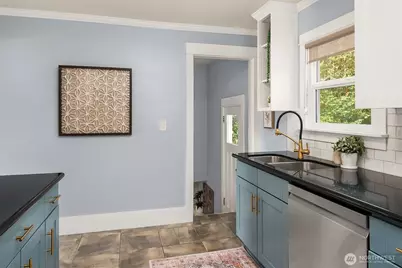 4456 46th Avenue SW, Seattle, WA 98116 - Photo 14
