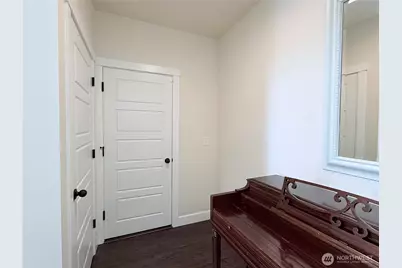 8482 28th Street Ct E, Edgewood, WA 98371 - Photo 32