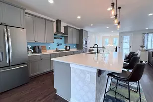 8482 28th St Ct E, Edgewood, WA 98371 - Photo 6
