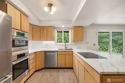 8677 Glenwood Road SW, Port Orchard, WA 98367 - Photo 10
