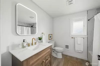 3775 Olympic Boulevard W, University Place, WA 98466 - Photo 20