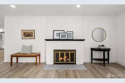 3775 Olympic Boulevard W, University Place, WA 98466 - Photo 6