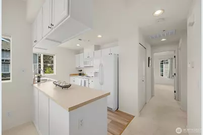 5248 238th Lane SE #8-3, Issaquah, WA 98029 - Photo 20