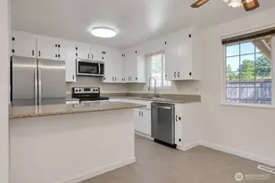 2401 S 62nd St, Tacoma, WA 98409 - Photo 6