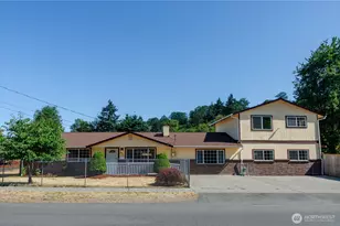 2401 S 62nd St, Tacoma, WA 98409 - Photo 1