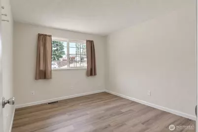 2401 S 62nd Street, Tacoma, WA 98409 - Photo 12