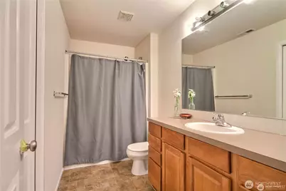 4036 Tribute Avenue E, Fife, WA 98424 - Photo 6