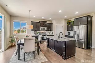 17602 40th Dr SE, Bothell, WA 98012 - Photo 10