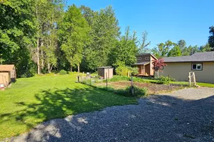 10612 Waller Rd E, Tacoma, WA 98446 - Photo 18