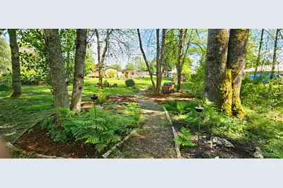 10612 Waller Road E, Tacoma, WA 98446 - Photo 34
