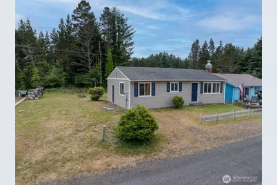 1412 170 Place, Long Beach, WA 98631 - Photo 1
