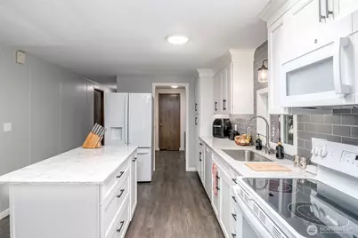 201 Union Avenue SE #44, Renton, WA 98059 - Photo 4