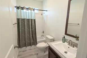 902 97th St E, Tacoma, WA 98445 - Photo 16