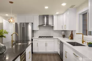 2137 N 128th St, Seattle, WA 98133 - Photo 14