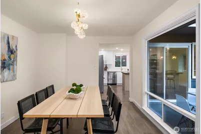 2137 N 128th Street, Seattle, WA 98133 - Photo 10