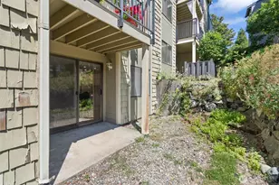2020 Grant Ave S, Renton, WA 98055 - Photo 16
