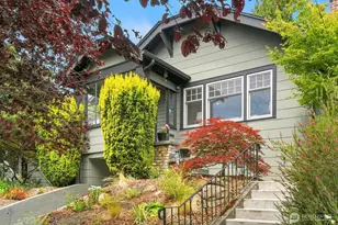 1216 N 47th St, Seattle, WA 98103 - Photo 1