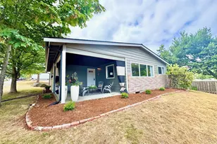 5202 N Highland St, Ruston, WA 98407 - Photo 1