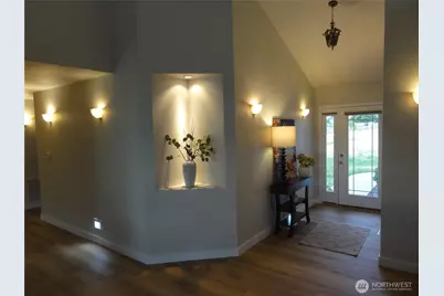 3862 Shorecrest Drive NE, Moses Lake, WA 98837 - Photo 2