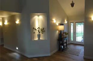 3862 Shorecrest Dr NE, Moses Lake, WA 98837 - Photo 2