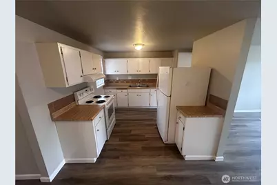 8606 Haviland Avenue SW, Lakewood, WA 98498 - Photo 6