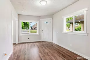 2843 Hemlock St, Longview, WA 98632 - Photo 10