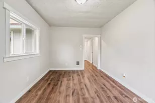 2843 Hemlock St, Longview, WA 98632 - Photo 8