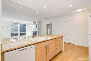 3221 SW Avalon Way, Seattle, WA 98116 - Photo 10
