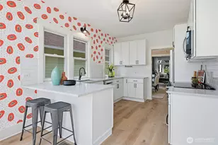 6534 19th Ave NE, Seattle, WA 98115 - Photo 12