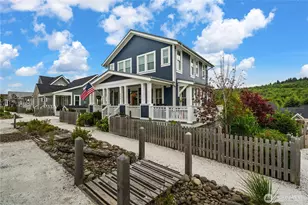 310 Compass St, Pacific Beach, WA 98571 - Photo 2