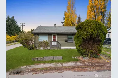 702 S Director Street, Seattle, WA 98108 - Photo 1