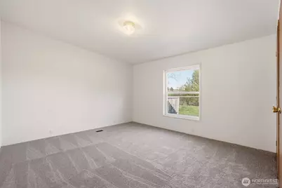 8325 N Lindgren Road, Spokane, WA 99217 - Photo 20