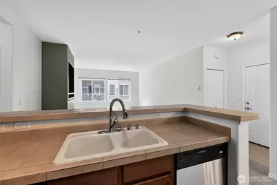 14915 38th Drive SE #GG2038, Bothell, WA 98012 - Photo 10