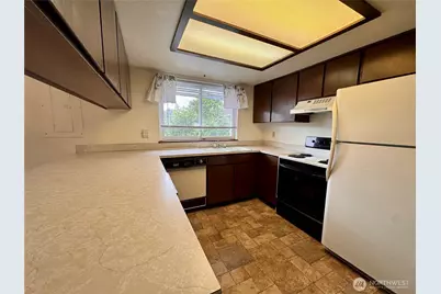 215 S 11th Street, Shelton, WA 98584 - Photo 4
