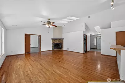 21819 31st Ave E Avenue, Spanaway, WA 98387 - Photo 6