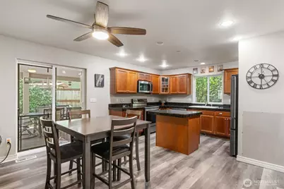 17826 Overlake Court SE, Yelm, WA 98597 - Photo 8
