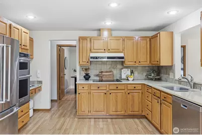 201 3rd Avenue N #317, Edmonds, WA 98020 - Photo 12