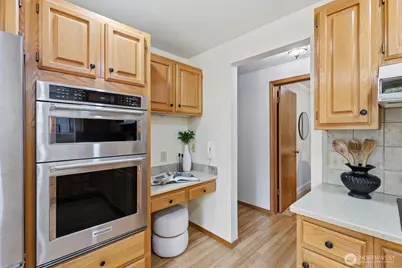 201 3rd Avenue N #317, Edmonds, WA 98020 - Photo 16