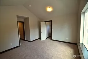 19414 Meridian Dr SE, Bothell, WA 98012 - Photo 20
