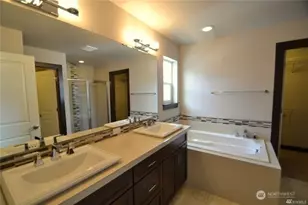 19414 Meridian Dr SE, Bothell, WA 98012 - Photo 14