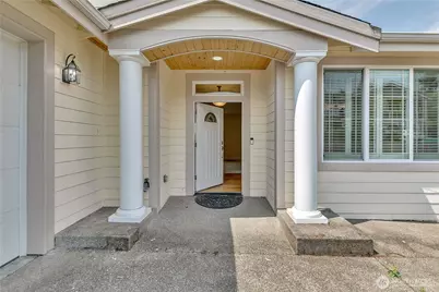 1216 S Brookside Terrace, Tacoma, WA 98465 - Photo 2