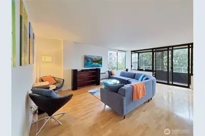 521 5th Avenue W #201, Seattle, WA 98119 - Photo 12