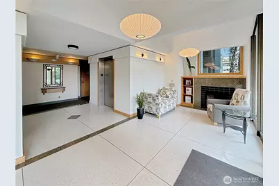 521 5th Avenue W #201, Seattle, WA 98119 - Photo 24