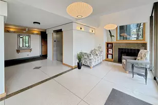 521 5th Ave W, Seattle, WA 98119 - Photo 24