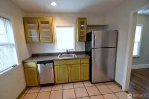 11307 15th Ave NE, Seattle, WA 98125 - Photo 6