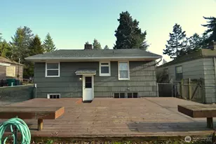 11307 15th Ave NE, Seattle, WA 98125 - Photo 16
