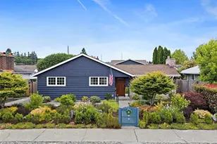 1830 N Highland St, Tacoma, WA 98406 - Photo 2
